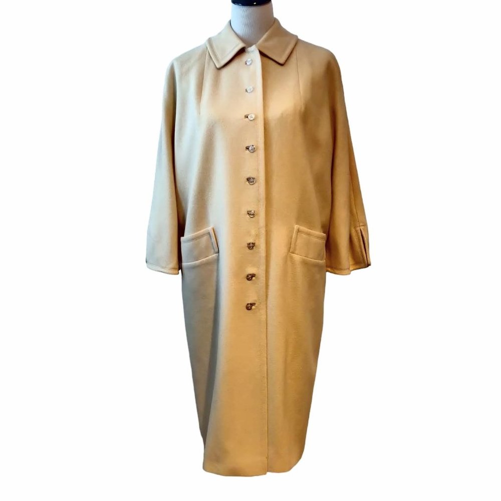 Vintage The Travelaire Cream Wool Button Split Cuff Union Made Dress Coat M/L?